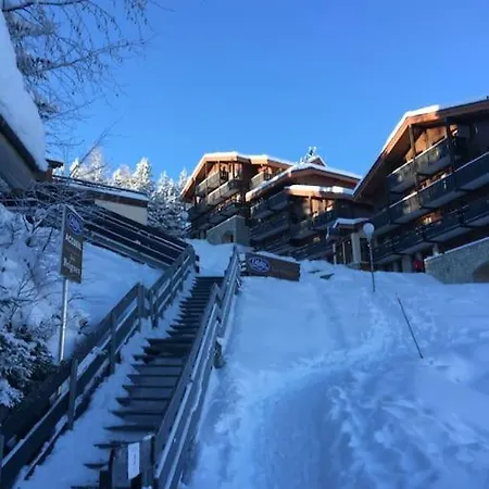 P2-3 Esprit Chalet Sur Les Pistes De Courchevel Exterior photo